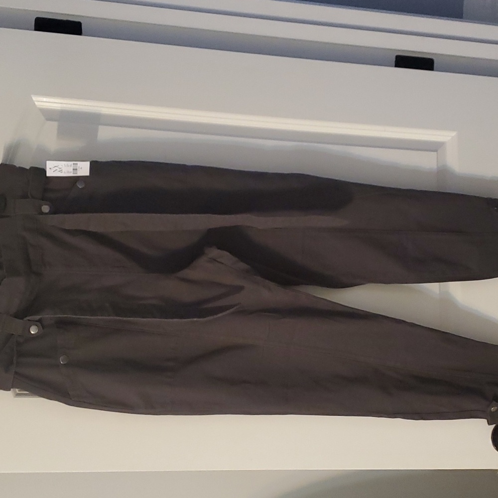 Dark Khaki green NWT NYC&Co ladies size 12 pants - Picture 3 of 4